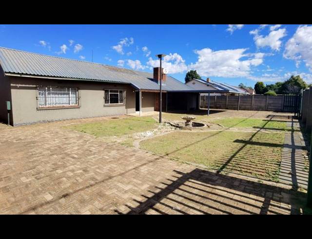 3 BEDROOM PROPERTY TO RENT IN WITPOORTJIE